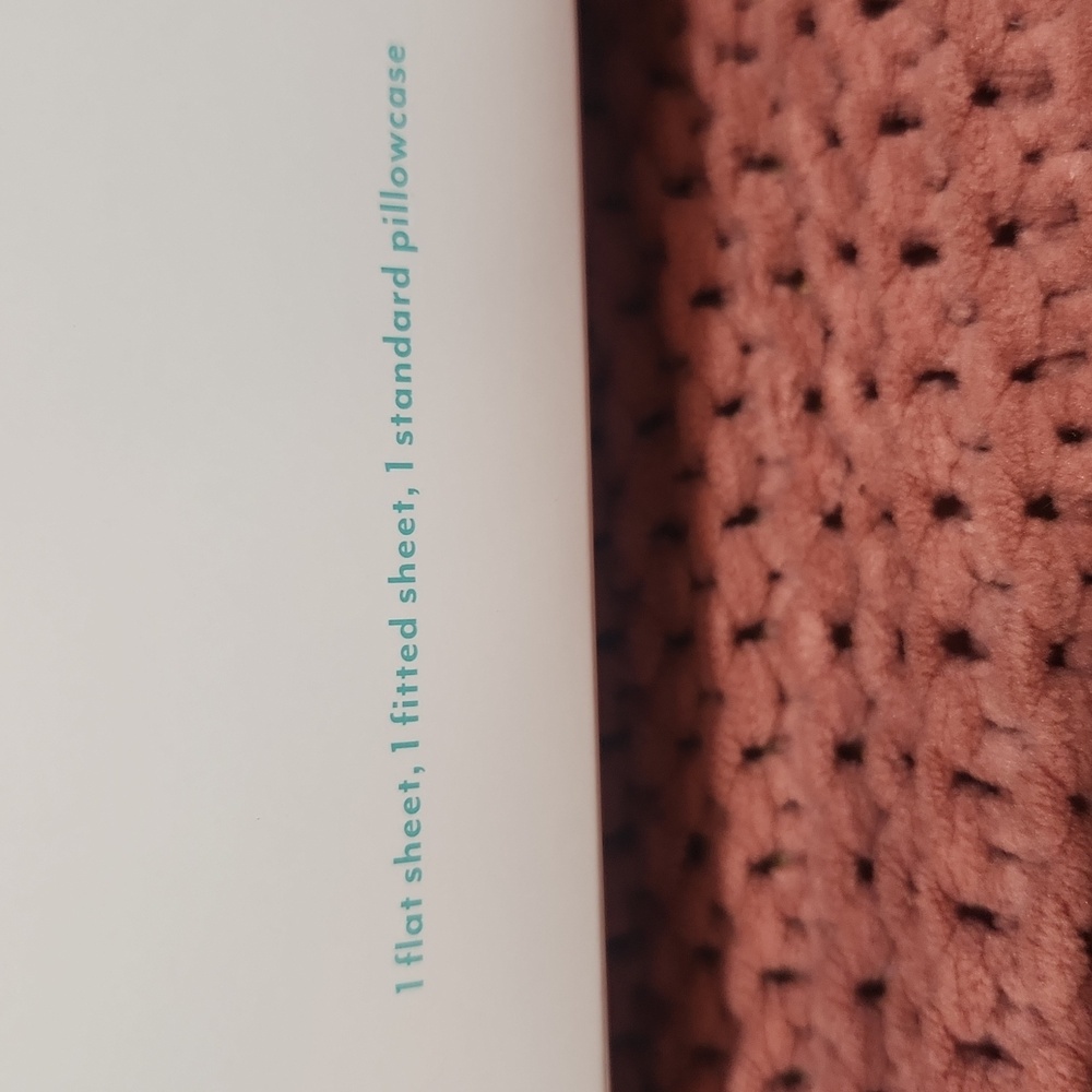 PILLOWFORT floral Sheet Set - Picture 10 of 11